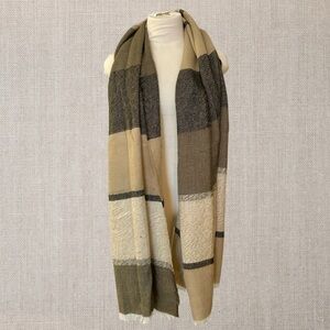 NWOT Saks Fifth Avenue Brown/Beige Oversized Scarf